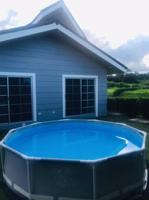 Casa De Las Rosas Volcan Arenal La Fortuna Bagian luar foto